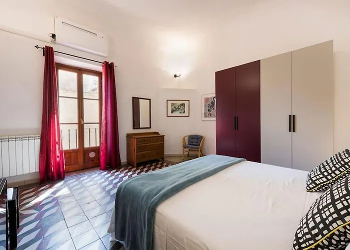 شقة Live Like A Florentine Next To Santa Croce Square فلورنس