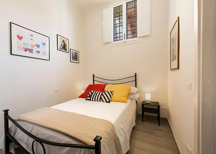 Live Like A Florentine Next To Santa Croce Square * فلورنس
