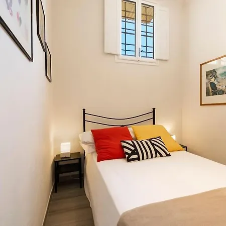 Live Like A Florentine Next To Santa Croce Square Daire